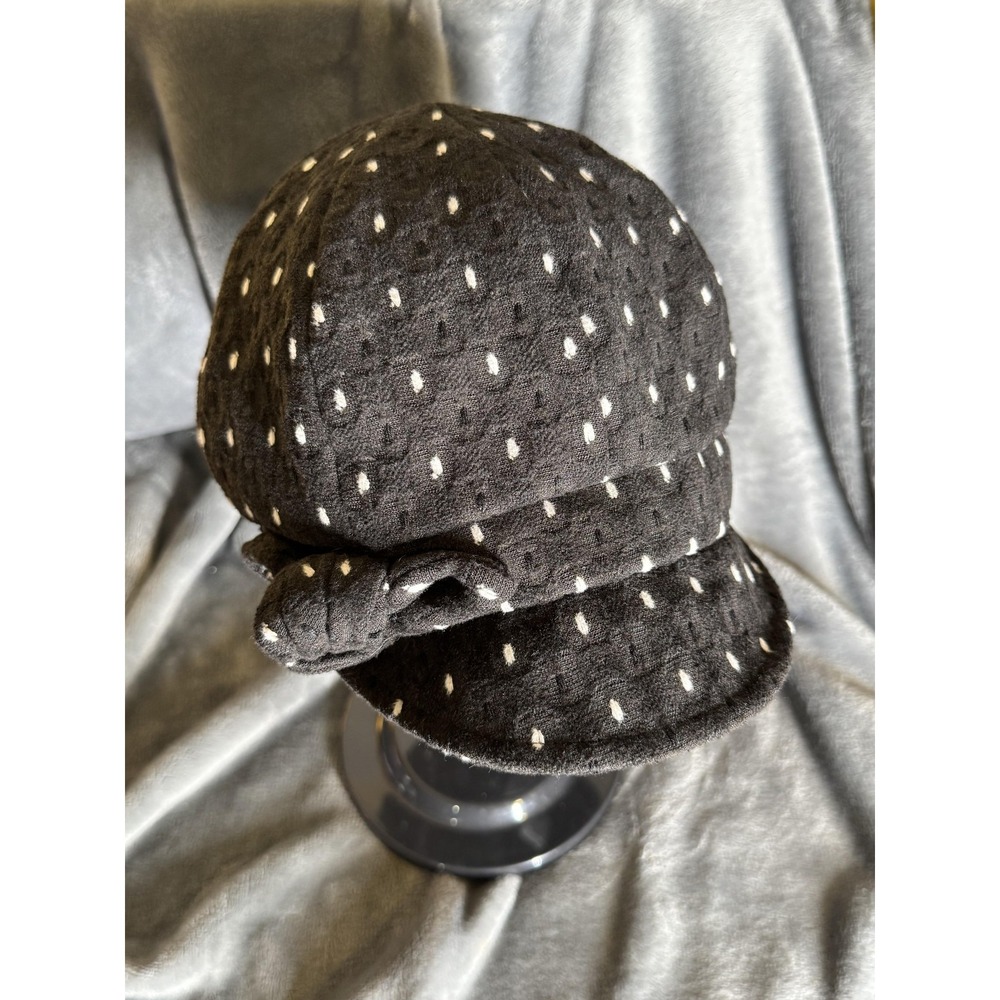 Betmar‎ Hat Cloche Womens One Size Black Fleece Polka Dot Bow Winter B011H